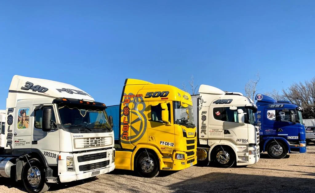Flota de camiones Transporte Polar